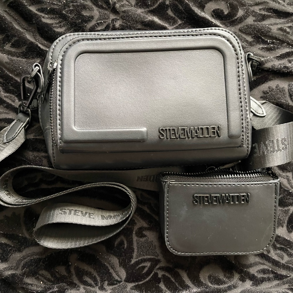 Steve Madden black Crossbody Bag